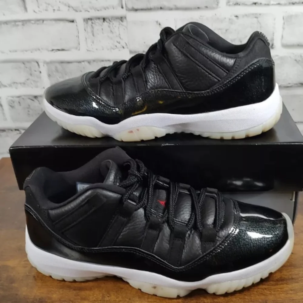 Nike Air Jordan 11 Retro Low 72-10 Size 8 (AV2187-001) Og All *Clean*